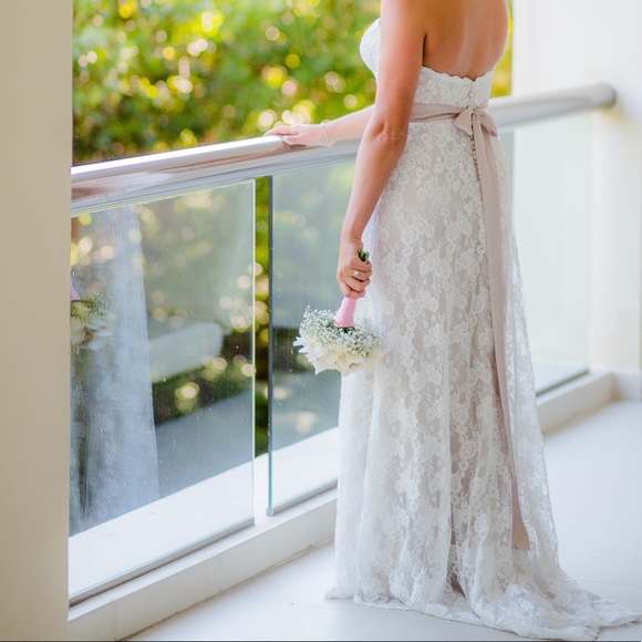 Wedding dress- sweetheart lace gown, Wtoo by Watters 11525 - Picture 4 of 6